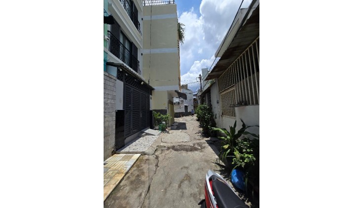 Bán nhà 2 mặt hẻm Hồ Đắc Di 60m2, 2Lầu, 4.49Tỷ